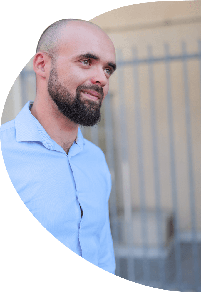 Portrait photo de Thomas Torrelli diététicien du sport vivant à Montpellier